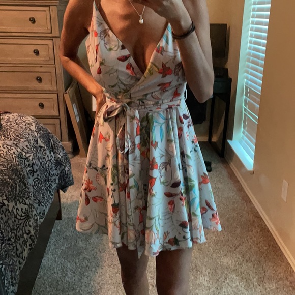 Fall theme dress - Picture 3 of 4